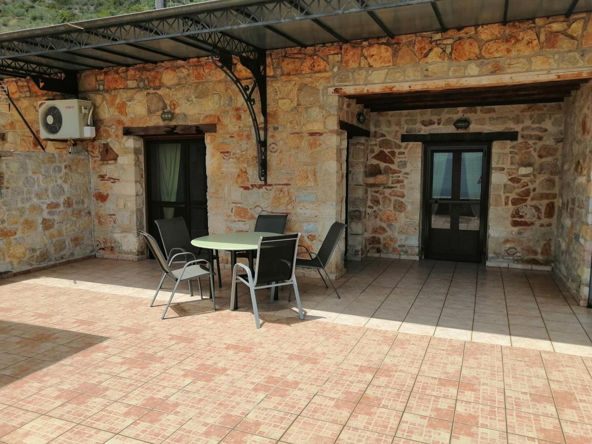 Athina Ecofarm * Epidaurus